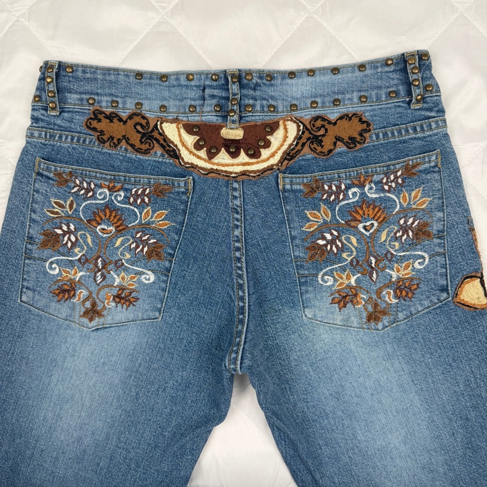 Basil & Maude Jeans Womens 6 Blue Embroidered Studded Y2K Low Rise Bootcut Long - Picture 3 of 14